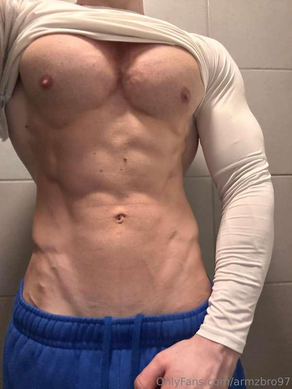 armzbro97 image #25
