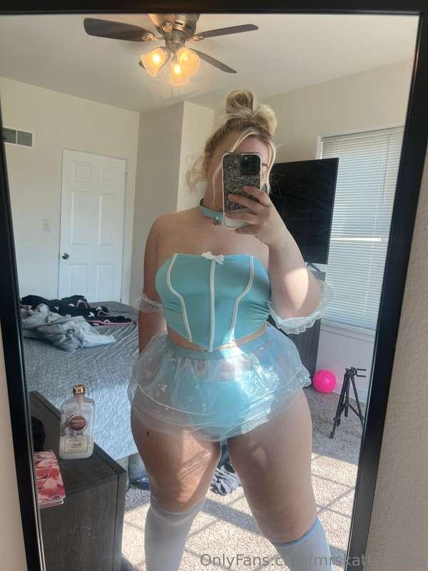 my cinderella outfit 👸