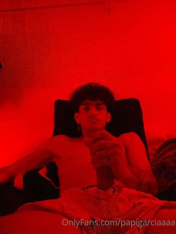 u like the view ;) hey btw luvs i’m doing this thing where i..