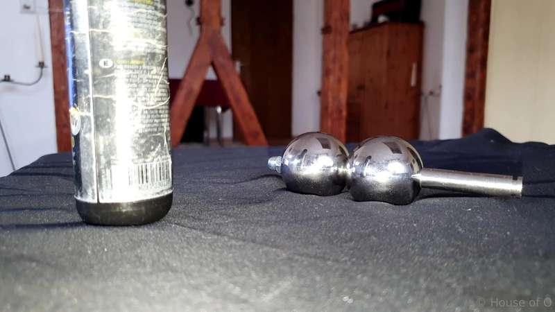 *** Einschluss im KG mit Dildo *** Wie versprochen nun weite..