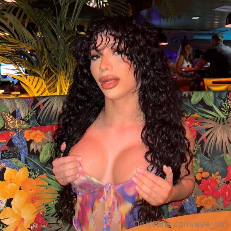 I bet your mouth wants to do naughty things to me 😏👄