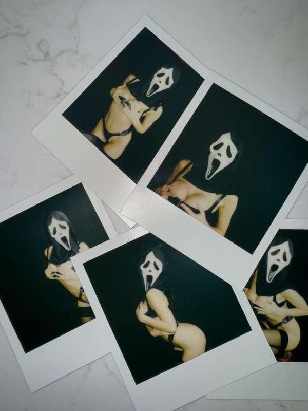 Should I do more Polaroids? You like this ? 