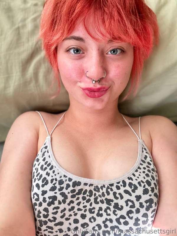 wanna see what this mouth can do? dm me now 😜