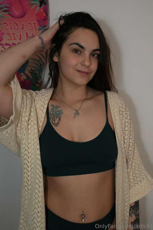 Je serai là pour discuter avec vous dès 20h00 😍 J'ai hate de..