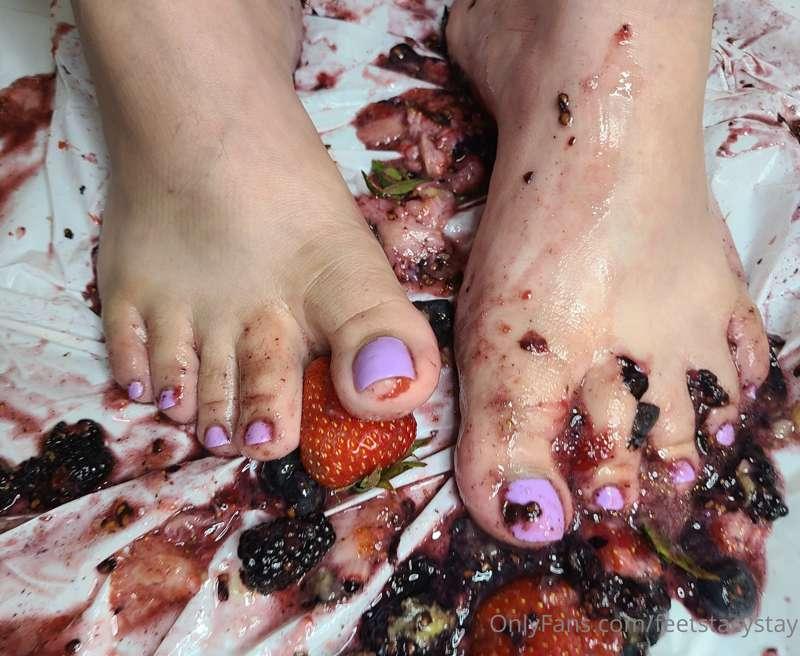 Does this make you hungry?🍓🫐