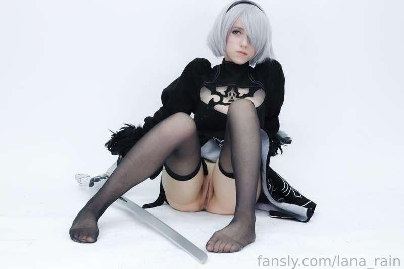 YoRHa No.2 Type B looks to be made for more than just battle...

#2B #NieR #NieR:Automata #Stockings #Thighs #Ass #Lewd #Cosplay #Pussy