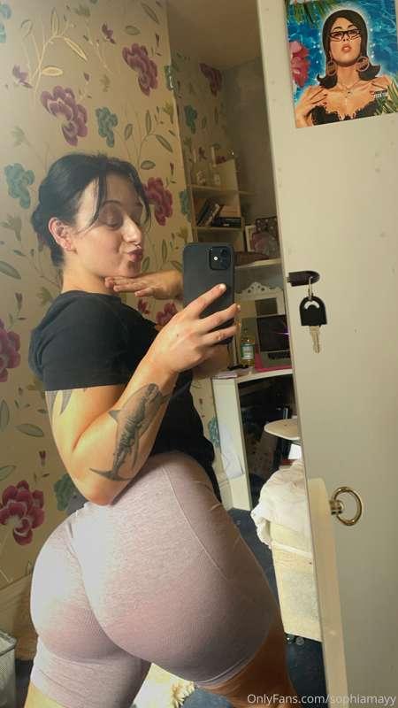 Ass fat 😏
