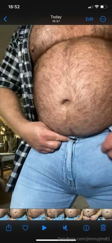 Hey boy! I saw you staring at my bulge! If you want a closer..
