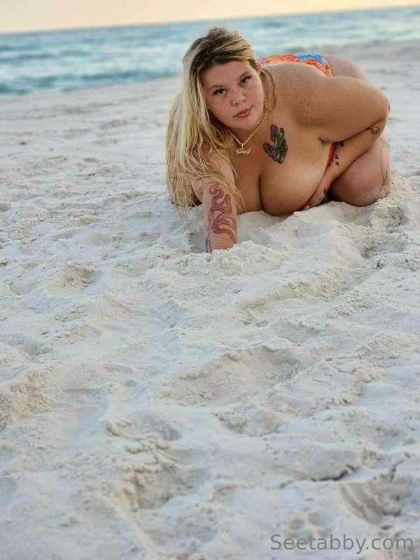 I realllllly wana do a nude beach shoot