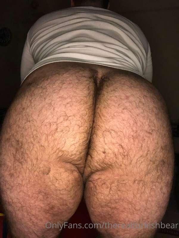 Did I mention that I've been working out my harmstrings late..