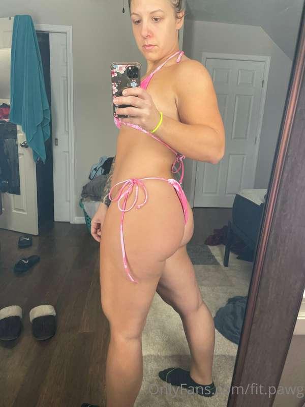 Going on vacation soon. Had to try a suit on 🤪