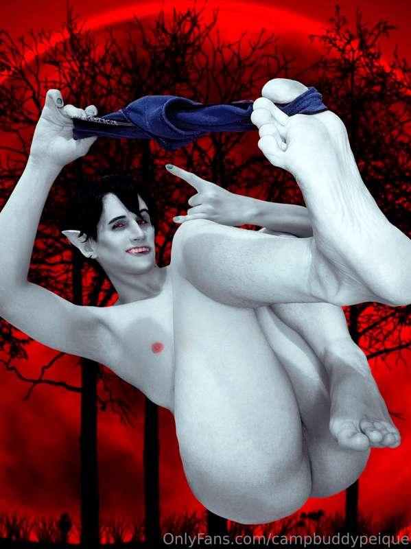 I want to take this off too. Bother you? I don't care.  Tô a..