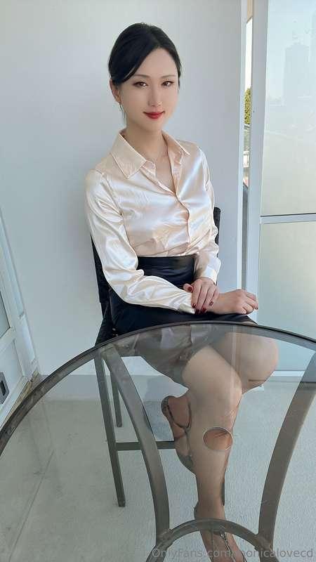 monicalovecd image #8