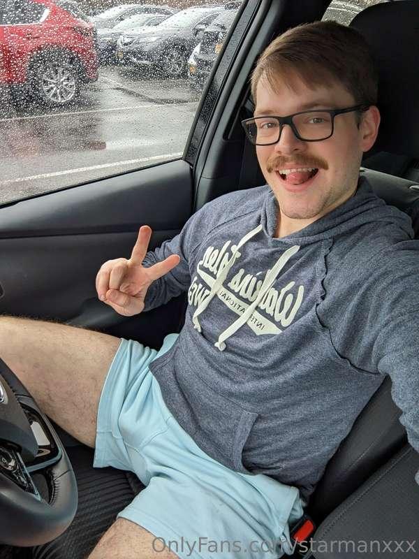 Some sweaty, post-gym cock 🍆