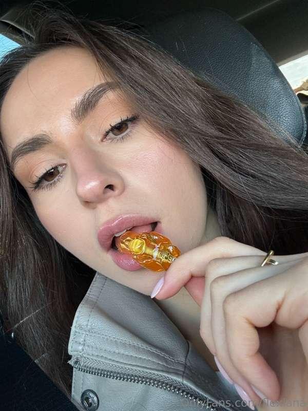 😋 on the go