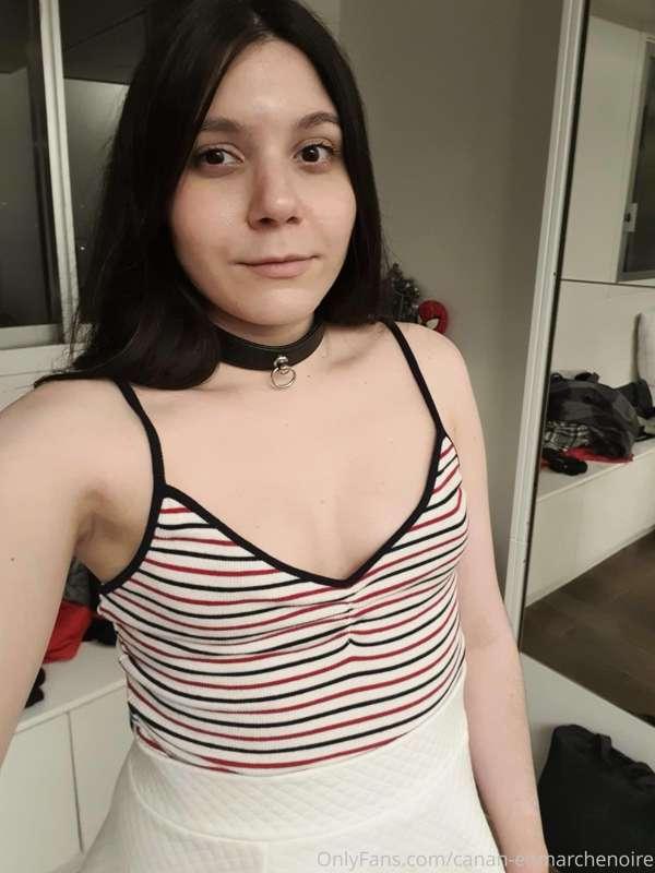 Does this outfit suit me best with glasses on or off? 😊
PS: ..