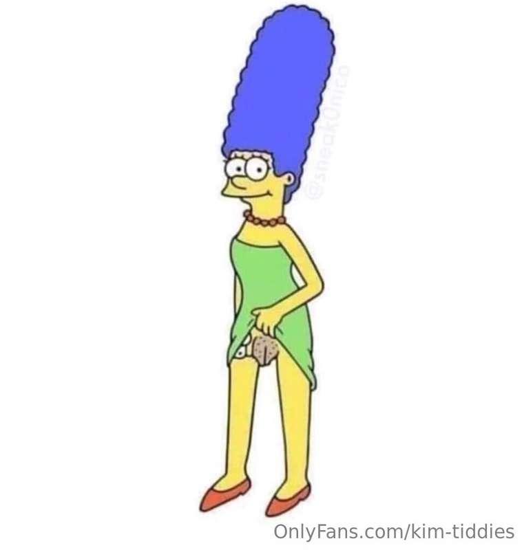 Marge & I have something in common…. Thick lips 😜 See @taste..