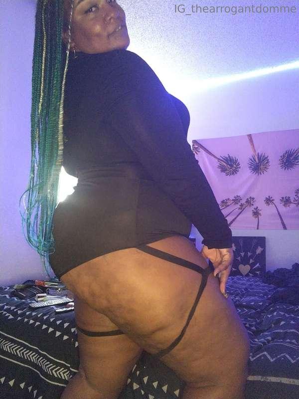 My premium page is still half off click here @arrogantgoddes..