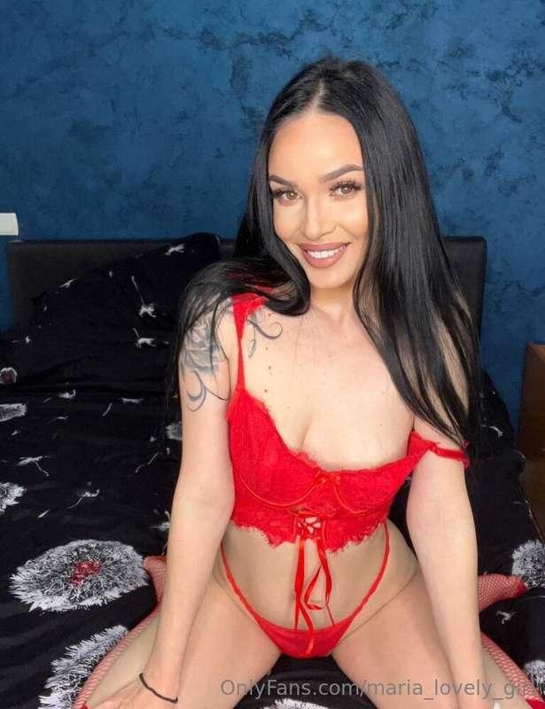 👼I am a very friendly person, always with a smile on my face..
