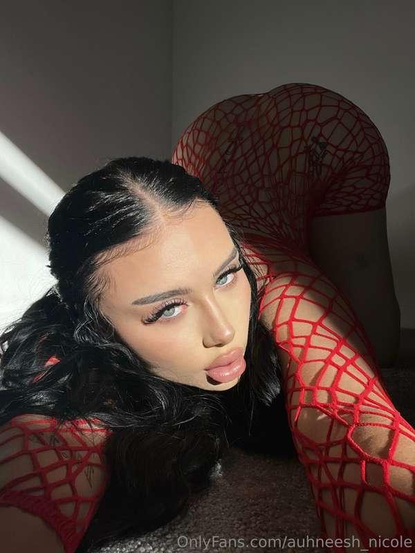 face down ass up that’s the way I like to fuck 🫶🏼