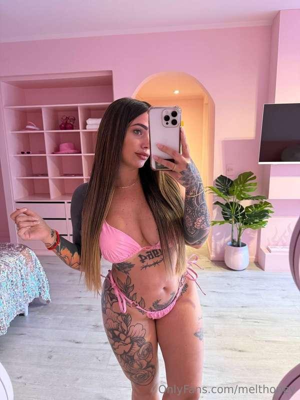 Before the week begins… I have one last surprise for you ton..