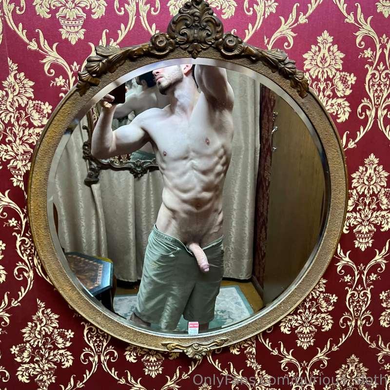 qurious_sloth image #0