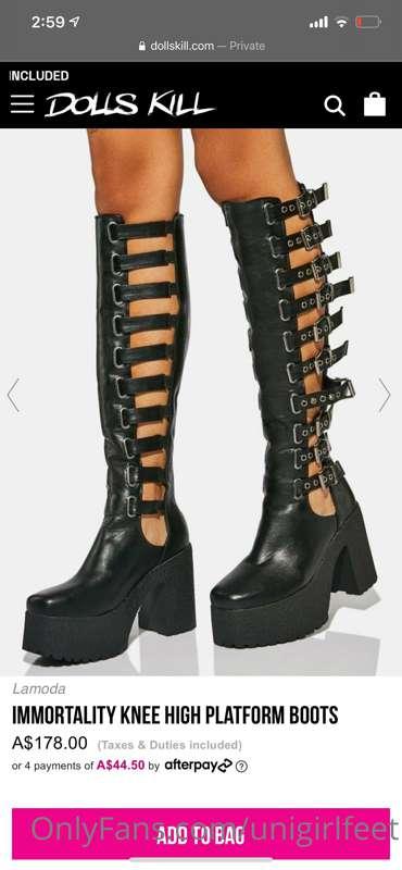 Boots made for a Goddess, don’t you agree? 🥰