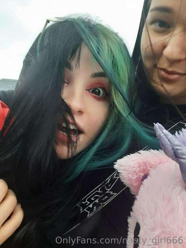 My best friend and I finally met, we haven't seen each other..
