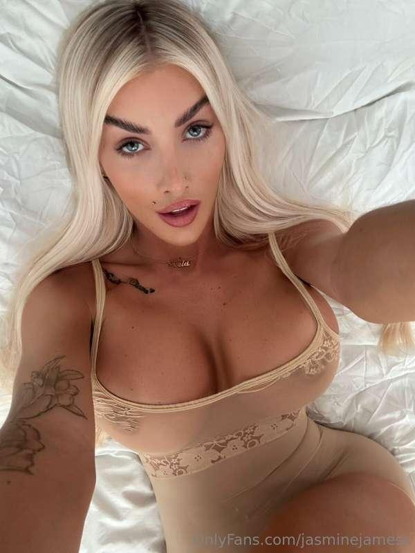 💗 Miss Teela – Your Blonde Bimbo Dream 💗She just dropped her..