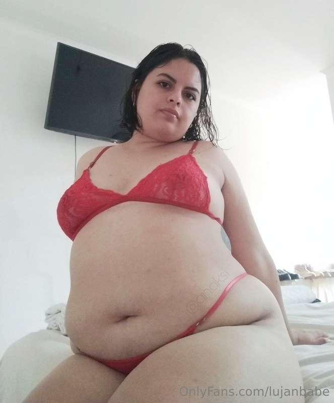 If you like chubby girls 🐽 I invite you to follow me on my p..