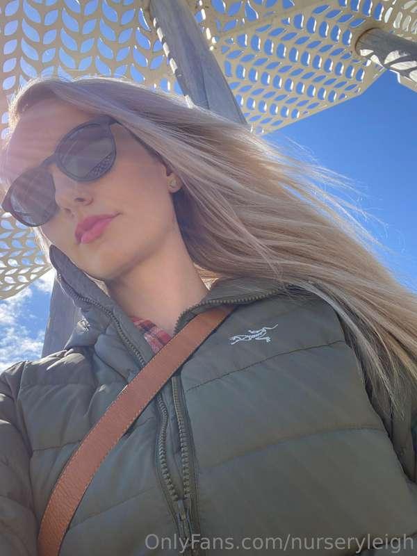 Wind in my hair walking around outside and taking selfies fo..