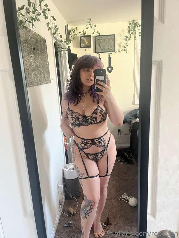 A lingerie set I was gifted by a fan, I think it compliments..