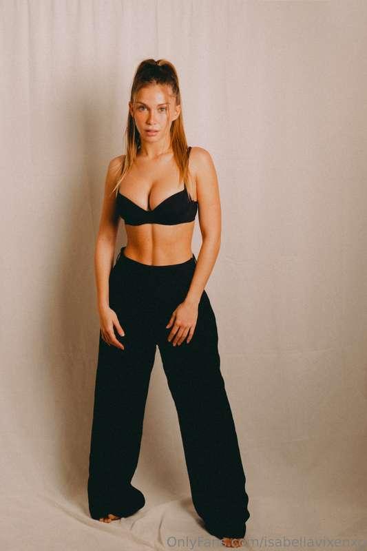about to be ur fave model 😇