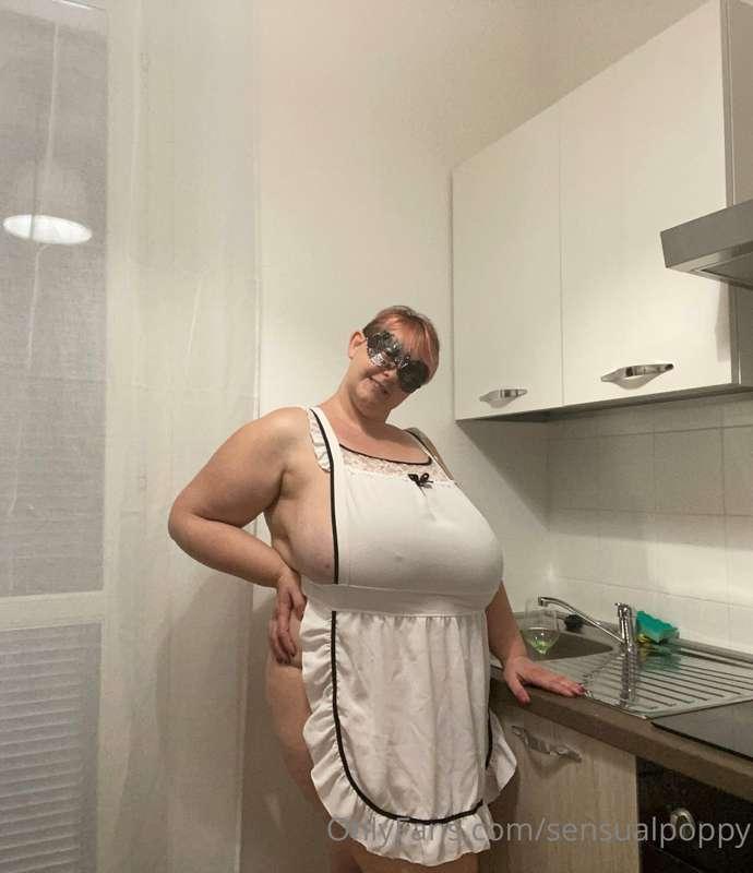 hi guys your busty maid has started cleaning ...