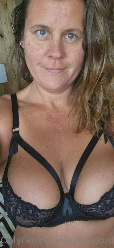 What's big, round and you would love to squeeze? 🤔