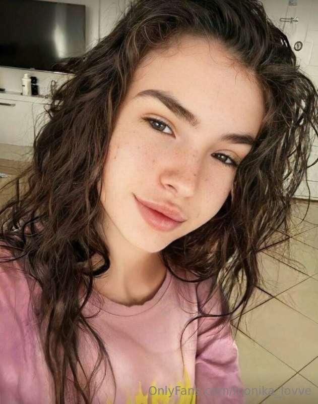 I'm all burning🥵🔞, I only miss you. @kim_moor
Do you want to..
