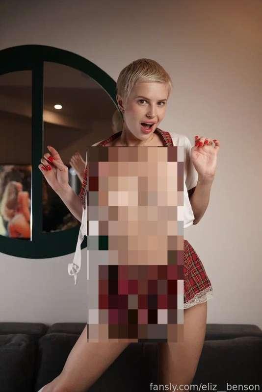 eliz__benson image #2