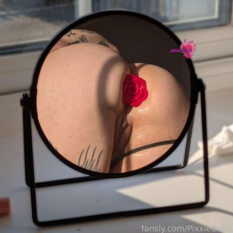 pixxiebuns image #2