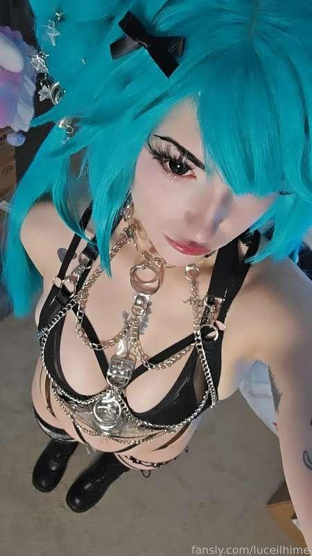 You BETTER be nice to yourself today 🫵🫵😤 

#fyp #cute #cosplay #alt #anime #fetish