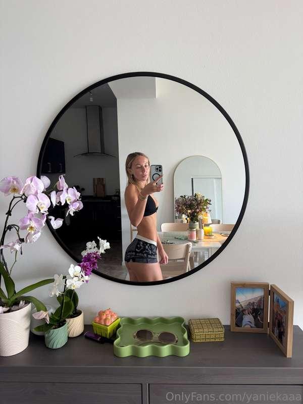 SOLO LIVE! I am doing another live by myself on here tonight..