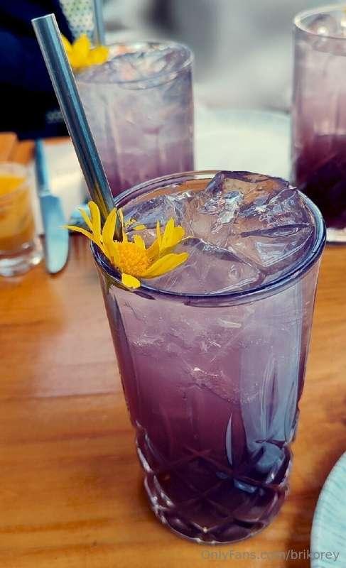 A delicious drink with lavender as an aperitif while visitin..