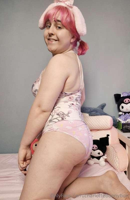 charlottebunnybun image #4