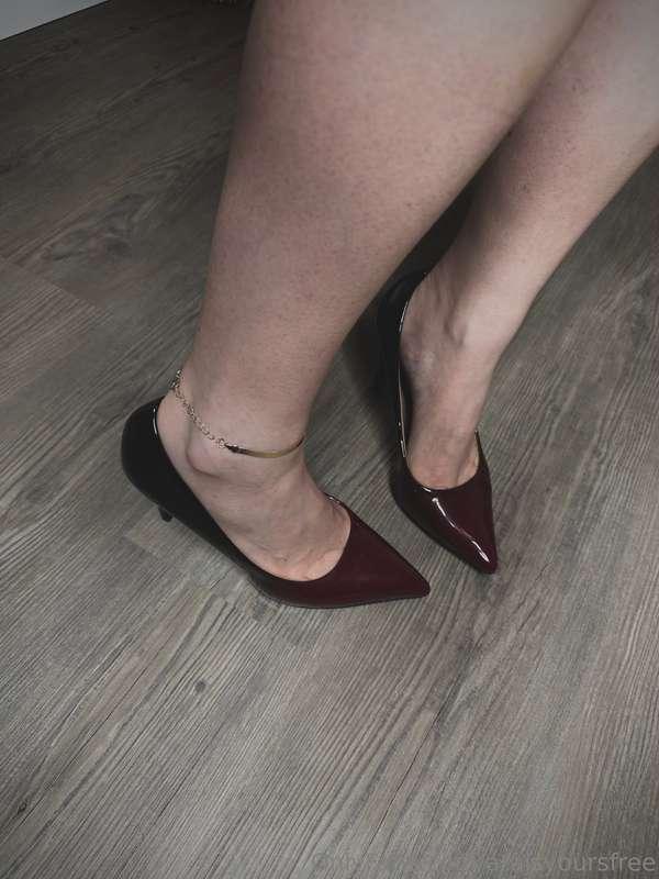 Who loves heels? 👠 🔥 