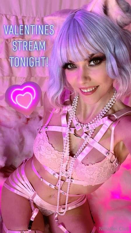 Live today! Be my Valentine tonight. Special BG show to cele..