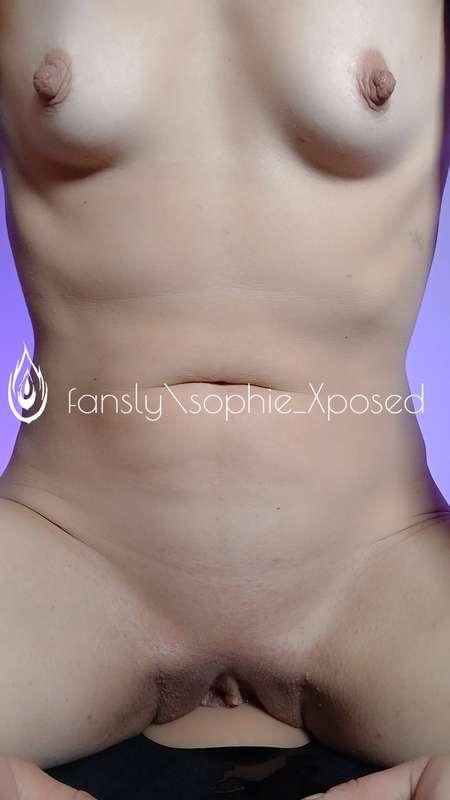 sophie_xposed image #9