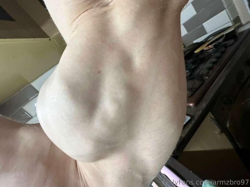 armzbro97 main image