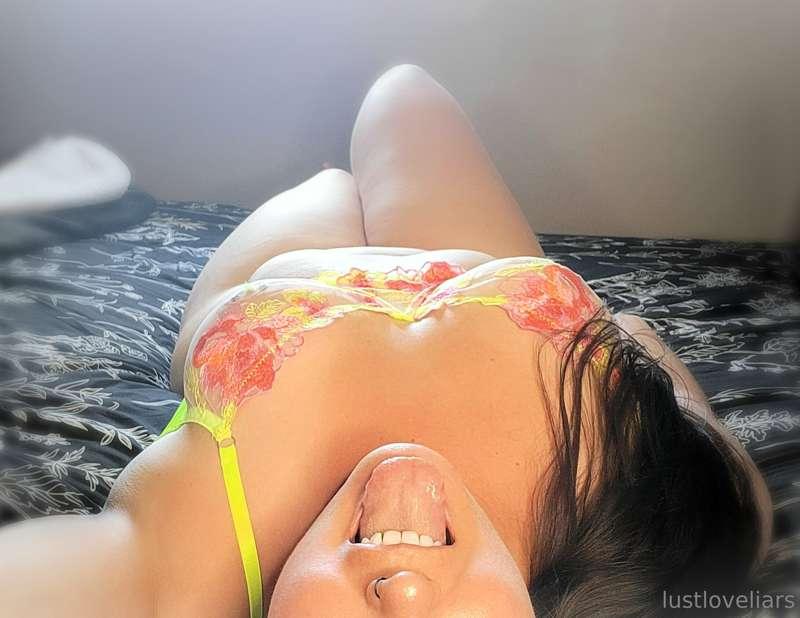POV you're about to fuck my throat🥰