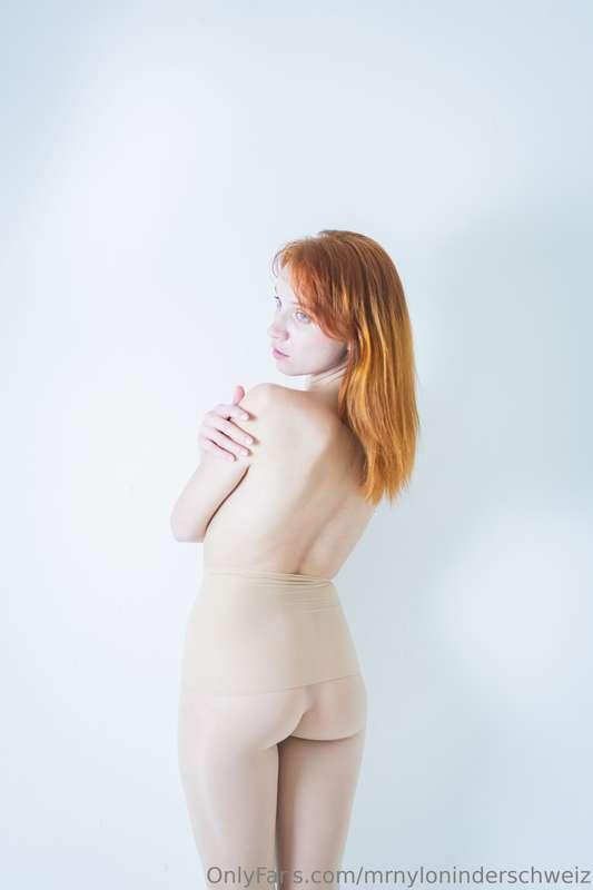 The final pair of pantyhose we used for this photoshoot!