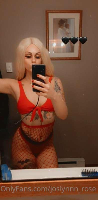 joslynnn_rose image #3