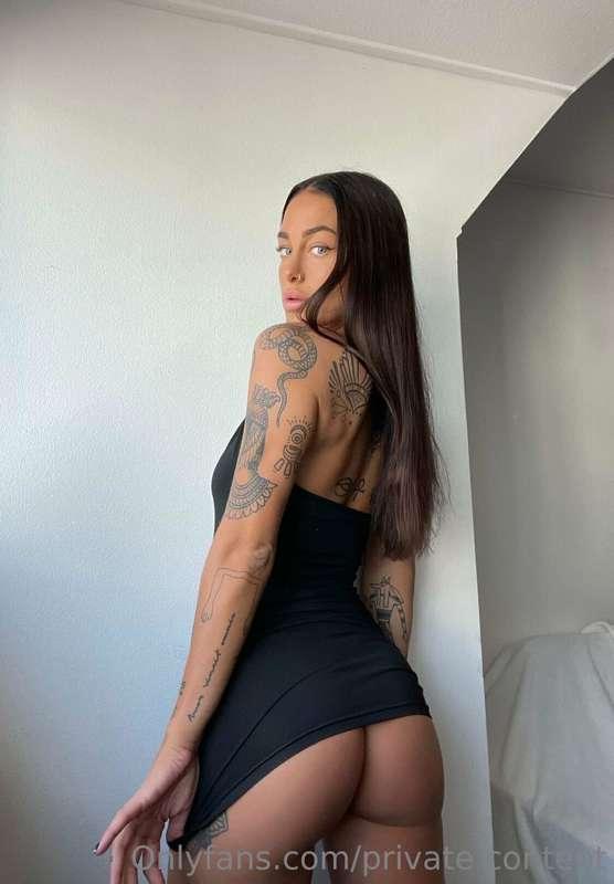 Subscribe to my friend @shanicehallberg for hot content and ..
